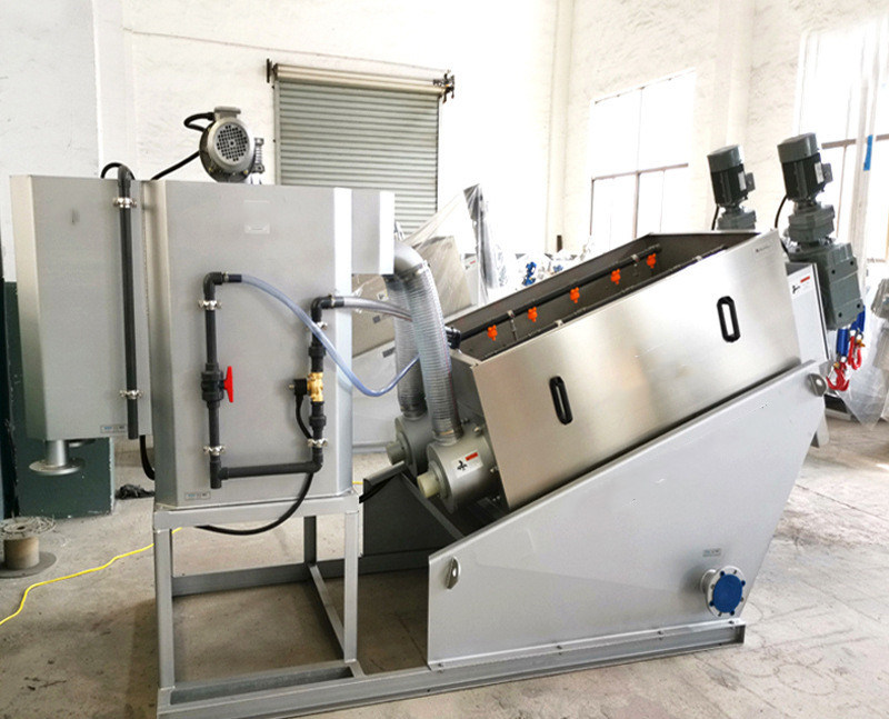 
                Screw Press Sludge Dewatering System for Slaughter Waste Water Treatment
          